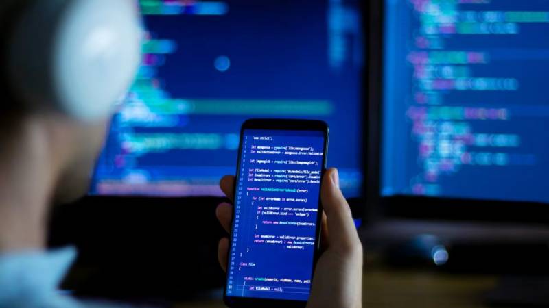 提速增效：Python如何助力呼和浩特小程序开发公司缩短企业应用上市周期？
